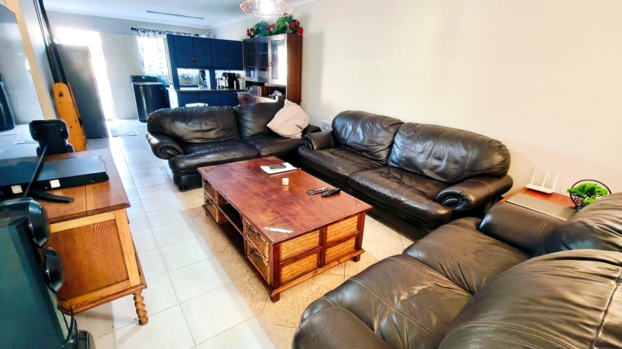 2 Bedroom Property for Sale in Grimbeeck Park North West